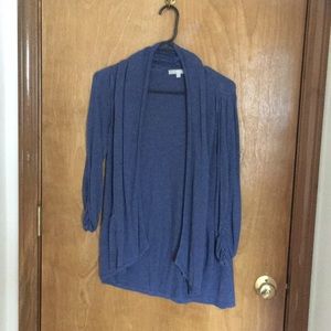 Blue cardigan with bunched sleeves